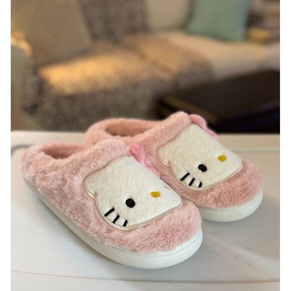 Hello Kitty Clog Pink Women's Slippers Sz. L 9-10 Warm Cozy Comfy House Shoes - Picture 1 of 10